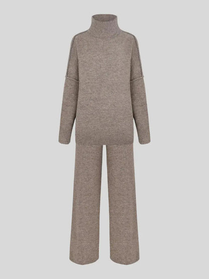 Enfärgat set för kvinnor - klassisk stil