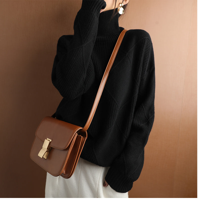 Damstickad polotröja med rutmönster