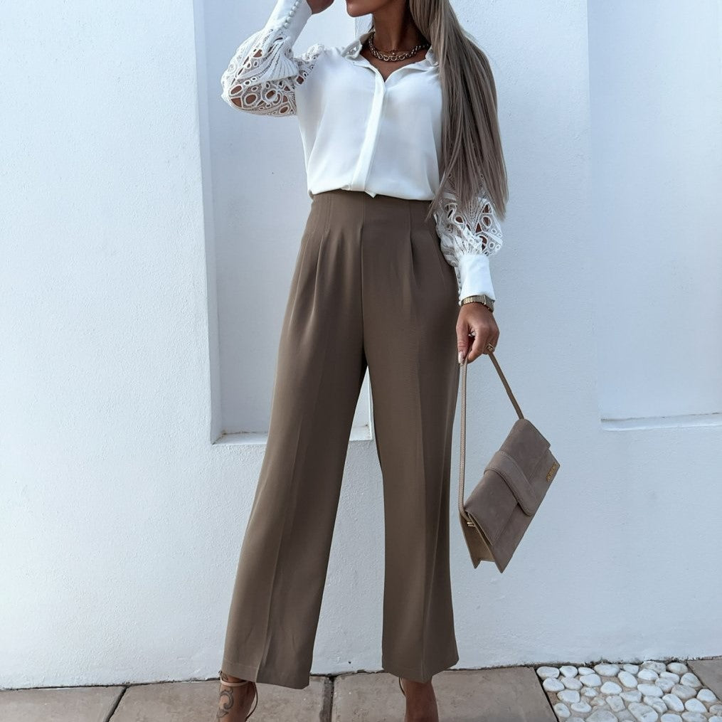 Blus med stiliga ärmar